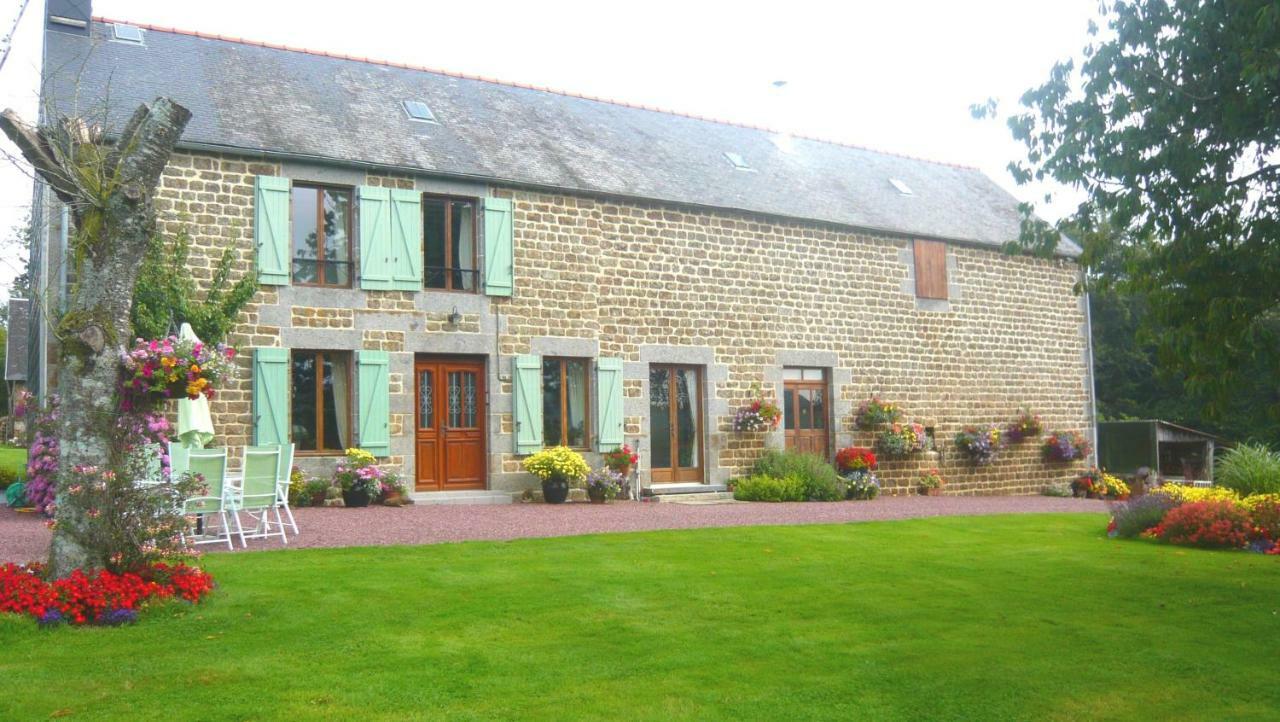 Le Rocher B&B Yvrandes Exterior photo